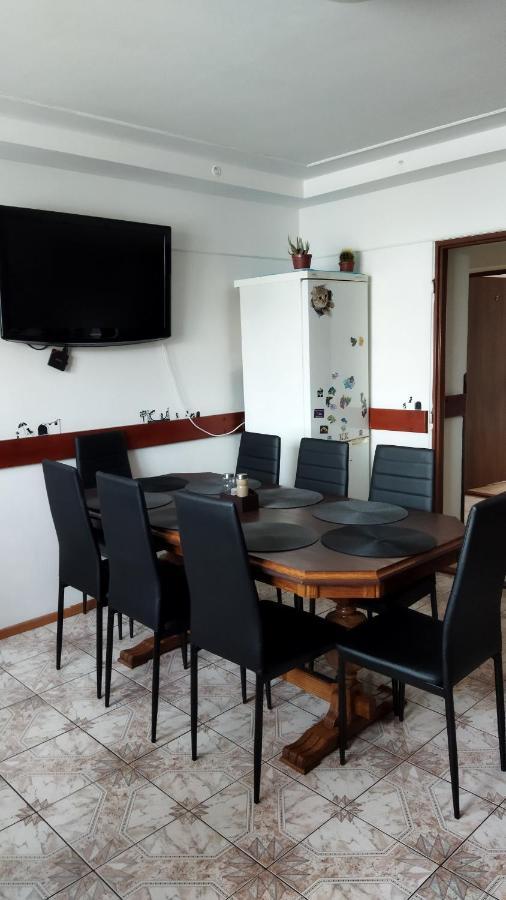 Lucky Cat Hotel Nova Lesna Bagian luar foto